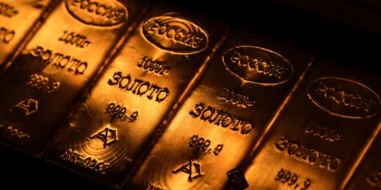 Após a operação dos EUA na Venezuela, o ouro sobe mais 1,5% no mercado asiático