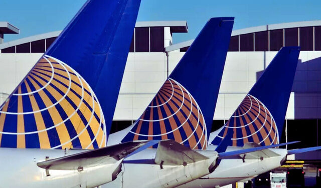 United Airlines supera em lucro e receita do quarto trimestre