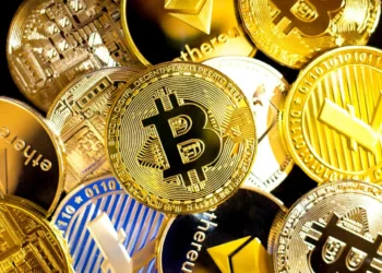 Após uma “reunião produtiva” com o líder da OTAN, Trump revoga a proposta de tarifas, fazendo com que o Bitcoin retorne ao valor de US$90.000