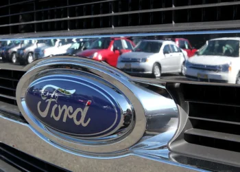 Os lucros da Ford cresceram, mesmo com os efeitos da greve da UAW