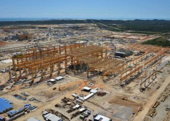 Posco E&C do Brasil declara falência e deixa calote de quase R$ 1 bilhão no Ceará