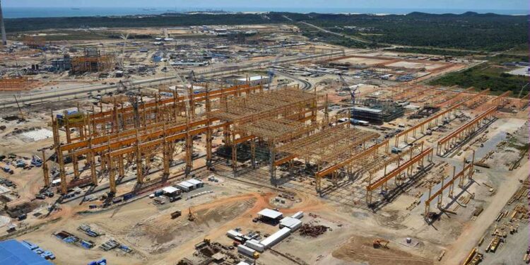 Posco E&C do Brasil declara falência e deixa calote de quase R$ 1 bilhão no Ceará
