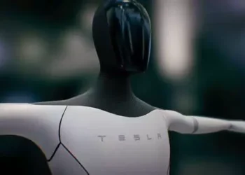 Tesla interrompe a fabricação dos modelos S e X para produzir robôs