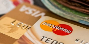 As taxas de cartões ultrapassam os gastos com energia, tornando-se a terceira maior despesa do Assaí