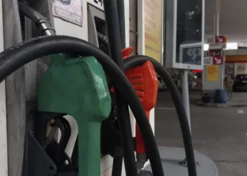 Aumento do ICMS faz com que os preços da gasolina e do diesel subam no Ceará