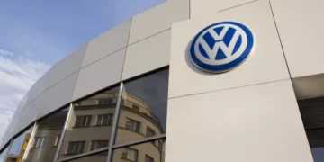 Apesar dos desafios, a Volkswagen apresenta uma melhora no fluxo de caixa