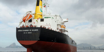 Petrobras e Transpetro firmam acordos de R$ 2,8 bilhões para expandir a frota