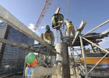 O custo da construção no Ceará subiu 1,49% em janeiro, pressionando o setor