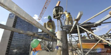 O custo da construção no Ceará subiu 1,49% em janeiro, pressionando o setor