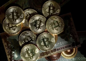 Bitcoin permanece em US$ 67 mil aguardando o Fed.