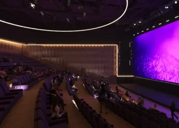 Nubank investe em branding ao patrocinar uma nova sala de cinema em São Paulo