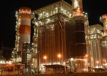 ENEV3 dispara 8% após o governo aumentar o limite do leilão de capacidade