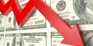 No final do pregão, o dólar inverte seu sinal e encerra com uma leve alta