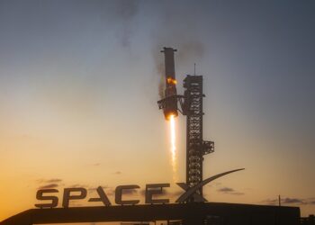 SpaceX adquire xAI em um acordo histórico, visando avanços em inteligência artificial e no setor espacial