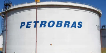 Namíbia declara que não aceitará o acordo entre TotalEnergies e Petrobras