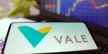 Ibovespa encerra em baixa, pressionado pela Vale (VALE3)