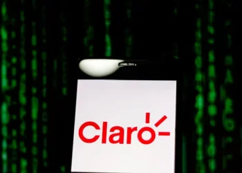 Claro adquire 73,01% da Desktop (DESK3) por R$ 2,4 bilhões