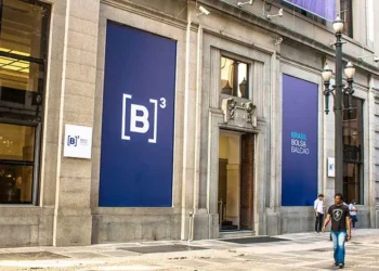 Bancos registram queda na B3 com alta do petróleo e relatório Focus mais rígido