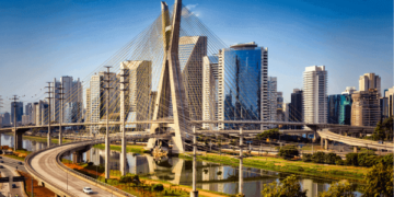 Tem interesse em adquirir um imóvel em São Paulo em 2026? Nos bairros conhecidos, a renda mensal mínima exigida é de R$ 10 mil