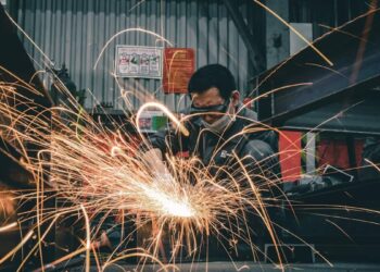 O setor industrial do Ceará aumenta sua intenção de investimentos para 2026