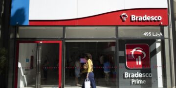 O que é o BradSaúde, desenvolvido pelo Bradesco em parceria com a Odontoprev, com previsão de faturamento de R$ 52 bilhões?