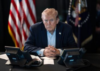 Wall Street registra alta superior a 1% após Trump postergar ataques a usinas de energia do Irã