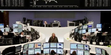 Apesar das incertezas em relação ao conflito no Irã, as bolsas europeias apresentam saldo positivo