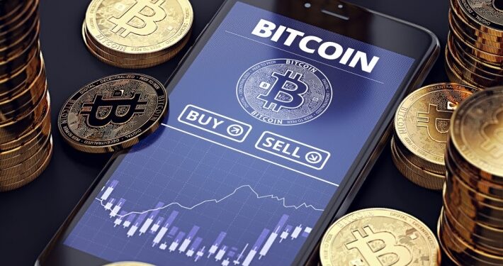 O Bitcoin caiu para menos de $71.000, e as ações fecharam o dia em seus níveis mais baixos, à medida que as expectativas de uma redução nas taxas de juros em 2026 diminuíram ainda mais