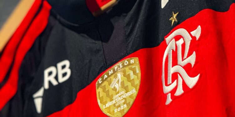 Flamengo renova parceria com BRB até 2027 em contrato de R$ 42,6 milhões