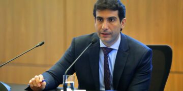 Copom reduz a taxa Selic para 14,75% anuais; veja