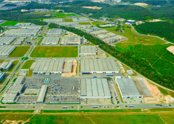 FII rescinde contrato com locatária inadimplente e organiza processo de despejo