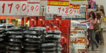 Com altas taxas de juros, inflação pressionada e incertezas fiscais, analista sugere uma estratégia que pode trazer ‘dividendos’