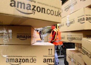 De acordo com uma reportagem do Financial Times, a Amazon está considerando um acordo de US$ 9 bilhões para comprar a Globalstar e competir com a Starlink da SpaceX