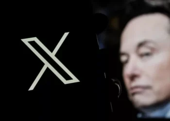 X, a plataforma de Elon Musk, implementará um sistema de prevenção a fraudes ao bloquear automaticamente usuários que mencionarem criptomoedas pela primeira vez