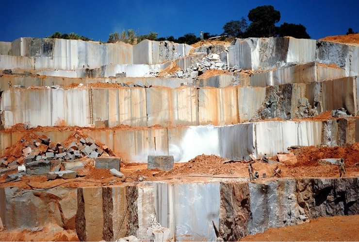 Os minerais do Ceará, de Virgílio Távora até o presente momento