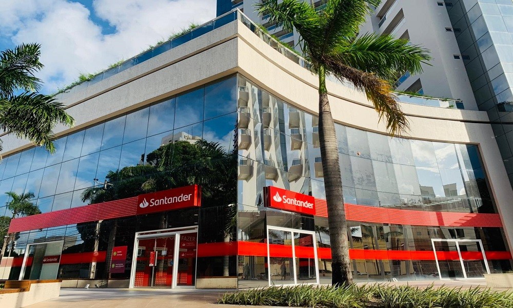 Santander inicia renegociação de dívidas pelo Novo Desenrola Brasil com taxa zero