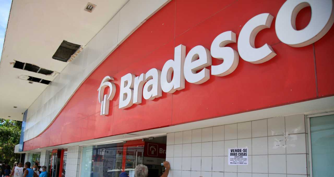 Bradesco (BBDC3;BBDC4), Allos (ALOS3) e outras duas companhias distribuem dividendos nesta semana; confira o calendário