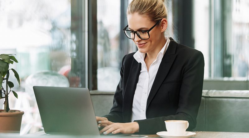 B3 lança curso gratuito para incentivar entrada de mulheres no mercado de investimentos