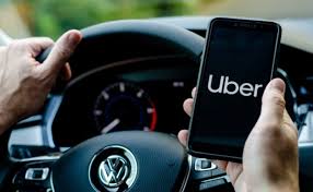 Uber demite 23% de seus colaboradores como parte de uma reestruturação global