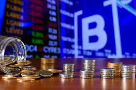 Com a melhora no cenário geopolítico, o Ibovespa sobe e o dólar recua para R$ 5,10
