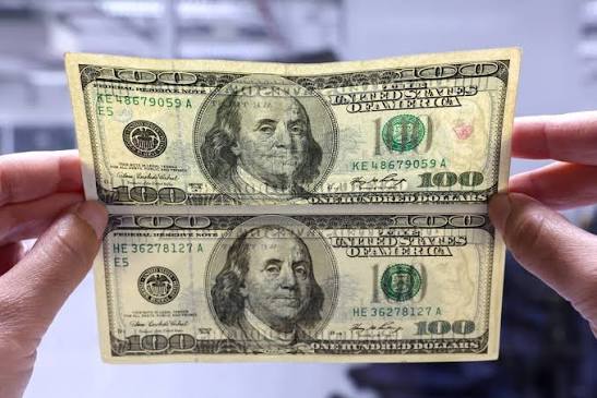 Dólar encerra a semana em compasso de espera, e o gráfico indica neutralidade estratégica