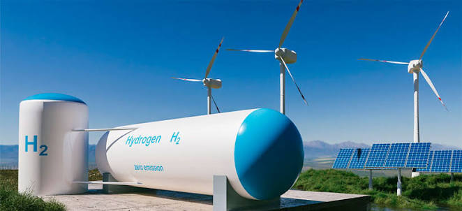 Missão do Ceará procura investidores europeus para armazenamento de energia