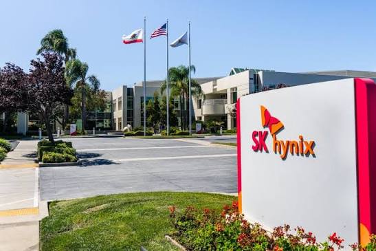 Lucro histórico da SK Hynix fica aquém das expectativas; ações despencam 10%