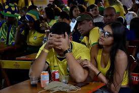 A eliminação do Brasil não significa o fim da Copa para bares e restaurantes; a final do torneio pode ser uma chance