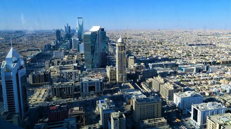 A Tether começa a ampliar suas operações de tokenização no mercado imobiliário da Arábia Saudita