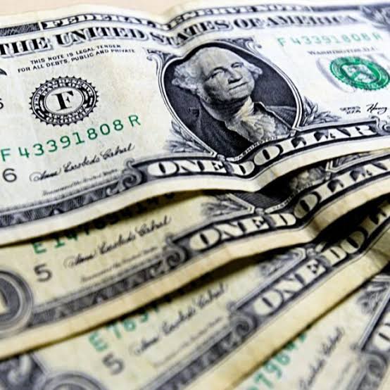 Em dia de alívio com o Tesouro dos EUA, o Ibovespa sobe e o dólar cai com firmeza