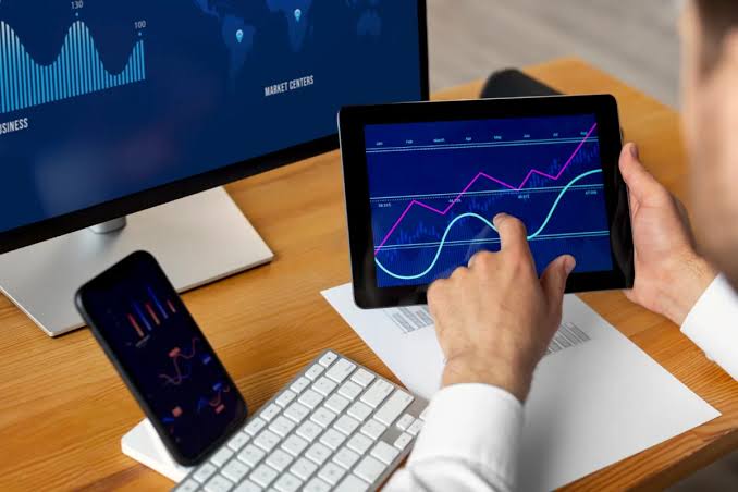 VISC11 encerra com alta de 0,49%, seguindo a contramão do IFIX