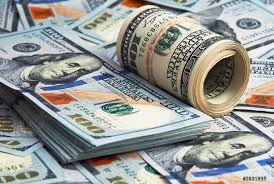 Ibovespa avança com bancos e Vale; dólar encerra o dia abaixo de R$ 5,15