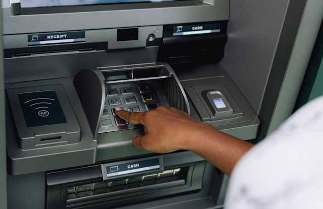 Bancos brasileiros planejam investir R$ 3 bilhões em inteligência artificial e análise de dados em 2026