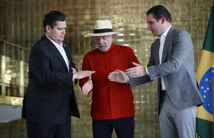 A comissão da “MP das blusinhas” adiou mais uma vez a votação, desta vez para hoje